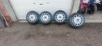 Mercedes e klasse zomerbanden 215/55/r16, Auto-onderdelen, Banden en Velgen, Ophalen of Verzenden, Zomerbanden