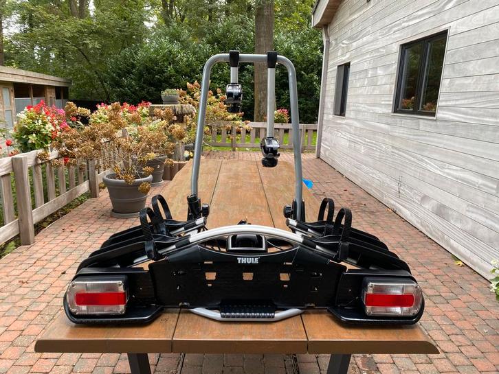 Fietsdrager Thule voor 2 ( elektrische) fietsen, Auto diversen, Fietsendragers, Zo goed als nieuw, Ophalen