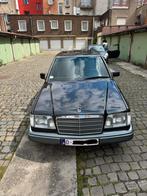 Mercedes W124 E250 D 1995 138.000 km, Auto's, Mercedes-Benz, Lederen bekleding, 4 deurs, Achterwielaandrijving, Zwart