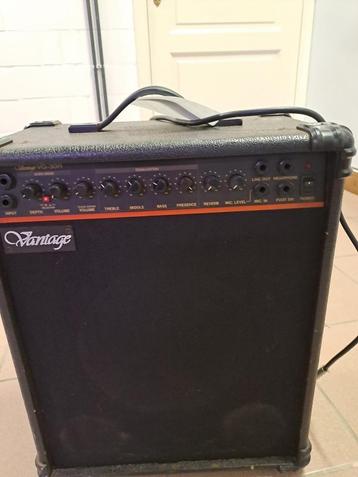 Gitaar versterker beschikbaar voor biedingen