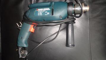 Black and Decker 550 watt schroevendraaierboormachine beschikbaar voor biedingen