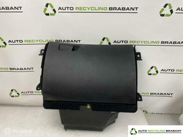 Dashboardkastje Renault Megane 4 ORIGINEEL 685000238R beschikbaar voor biedingen