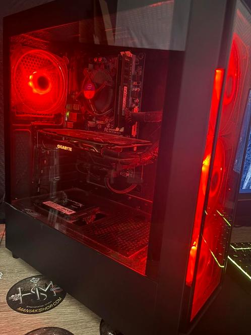 Zelf samengestelde pc met scherm, toetsenbord & muis., Computers en Software, Desktop Pc's, Zo goed als nieuw, Ophalen