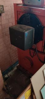 Viessman mazoutketel met reservoir, Doe-het-zelf en Bouw, Ophalen