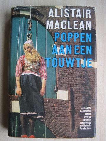 002 - Poppen aan een touwtje - Alistair Maclean beschikbaar voor biedingen