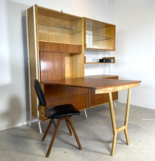 Wandsysteem/ modulaire kast met tafel, František Jirák, Huis en Inrichting, Kasten | Wandmeubels, Gebruikt, 150 tot 200 cm, 150 tot 200 cm