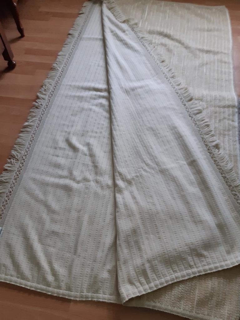 Couvre-lit en acrylique., Enlèvement ou Envoi, Comme neuf