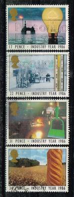 Postzegels uit Engeland - K 3764 - industrie, Ophalen of Verzenden, Gestempeld