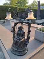 Oud beeld met verlichting, Ophalen