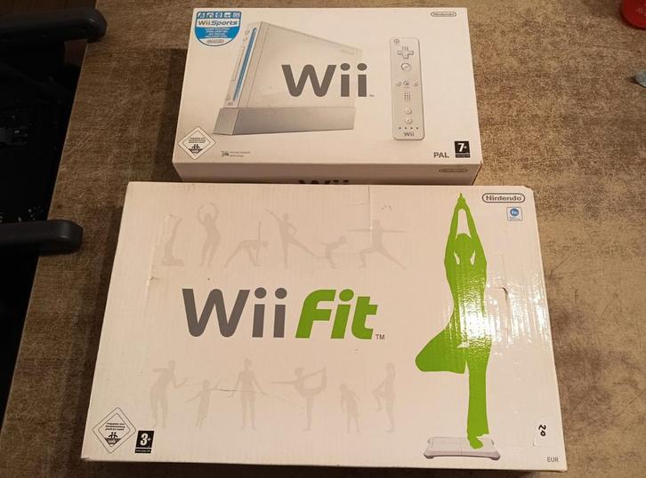 Nintendo Wii met Wii fit bord en spellen, Games en Spelcomputers, Spelcomputers | Nintendo Wii, Zo goed als nieuw, Met 1 controller