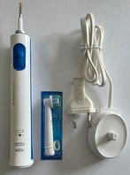 Oplaadbare tandenborstel Oral-B Pro 600 Braun, Enlèvement, Comme neuf, Brosse à dents