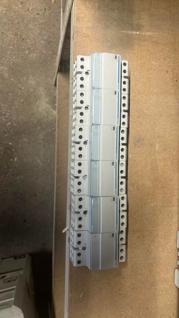 Hagar magneetschakelaat esc 240 40a   6 stuks, Ophalen, Nieuw