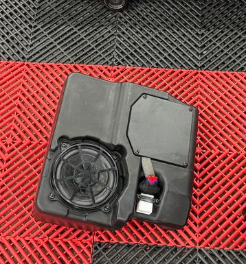 Subwoofer origine abarth pour sieges Sabelt beschikbaar voor biedingen
