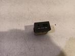 AUX POORT USB Kia Venga MPV 1.4 CVVT 16V (G4FA) (01-2010/-), Gebruikt, Kia