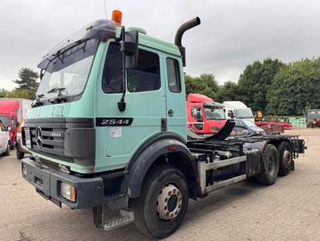 Mercedes-Benz SK 2544 *BELGIAN TRUCK-V8-MANUAL GEARBOX* beschikbaar voor biedingen