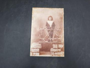 oud melkglazen plaatje met fotoafdruk, eind 1800