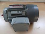 Elektro-asynchone motor 3F 230V / 400V 0,75kW 1 pk - NIEUW., Ophalen of Verzenden, Nieuw, Elektromotor, 1400 tot 1800 rpm