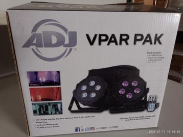  2 LED-projectoren ADJ vpar pak beschikbaar voor biedingen