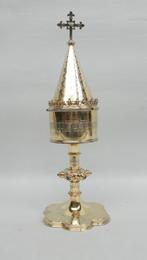 Neogotische Brugse zilveren torenciborie, verguld, Ophalen