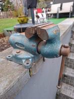 Étau, Enlèvement, Comme neuf, Étau