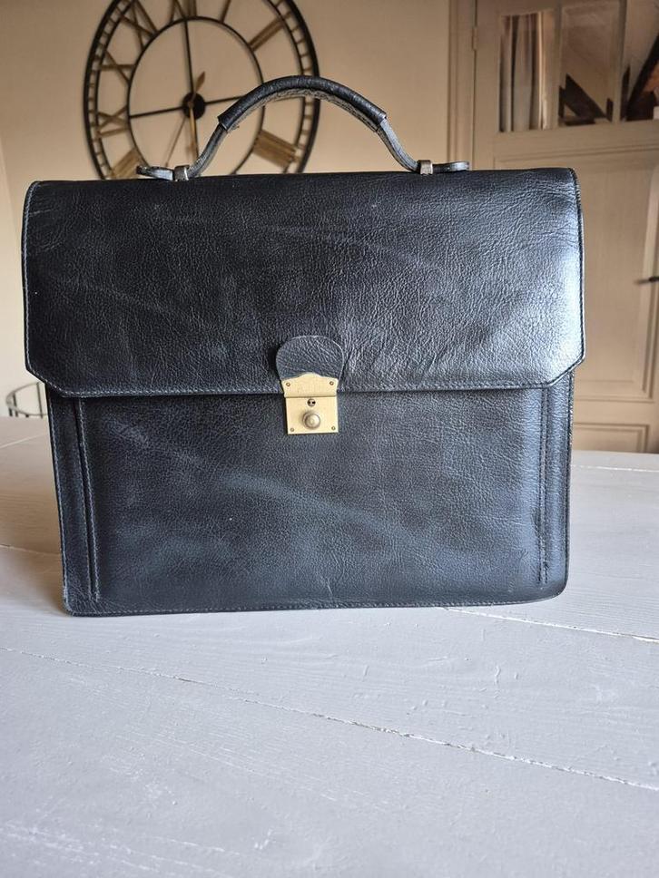 Vintage leren aktetas – Henry Hery Paris, Handtassen en Accessoires, Tassen | Schooltassen, Gebruikt, Aktetas of Boekentas, 30 tot 40 cm
