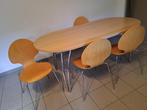 Tafel en 4 stoelen, Huis en Inrichting, Ophalen of Verzenden, Moderne, Bruin, Hout