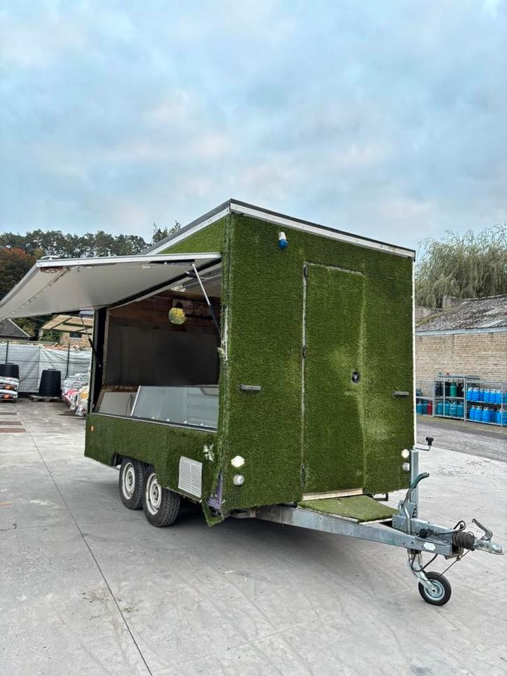 FOODTRUCK avec equipement, Zakelijke goederen, Horeca | Food, Overige typen, Ophalen