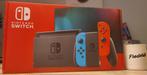 Nintendo Switch Blue & Red met verbeterde batterijduur, Avec 1 manette, Enlèvement ou Envoi, Switch 2019 Upgrade, Neuf