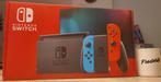 Nintendo Switch Blue & Red met verbeterde batterijduur, Consoles de jeu & Jeux vidéo, Avec 1 manette, Enlèvement ou Envoi, Switch 2019 Upgrade