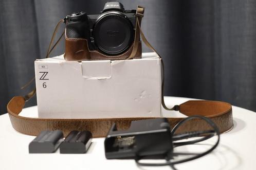 Nikon Z6 incl leather half case, extra batterijen en 128GB k, Audio, Tv en Foto, Fotocamera's Digitaal, Zo goed als nieuw, Spiegelreflex