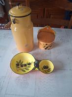 Vaisselle modèle different provençale, Enlèvement, Utilisé, Autres types, Autres matériaux