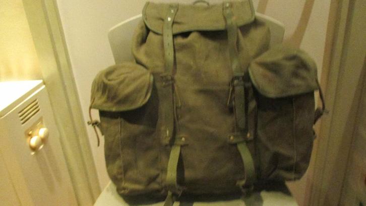 BERGAM-tas model 51 van het Franse leger, Verzamelen, Militaria | Algemeen, Landmacht, Overige typen, Verzenden