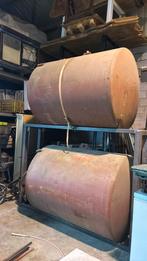 Mazout vaten met pomp, Ophalen