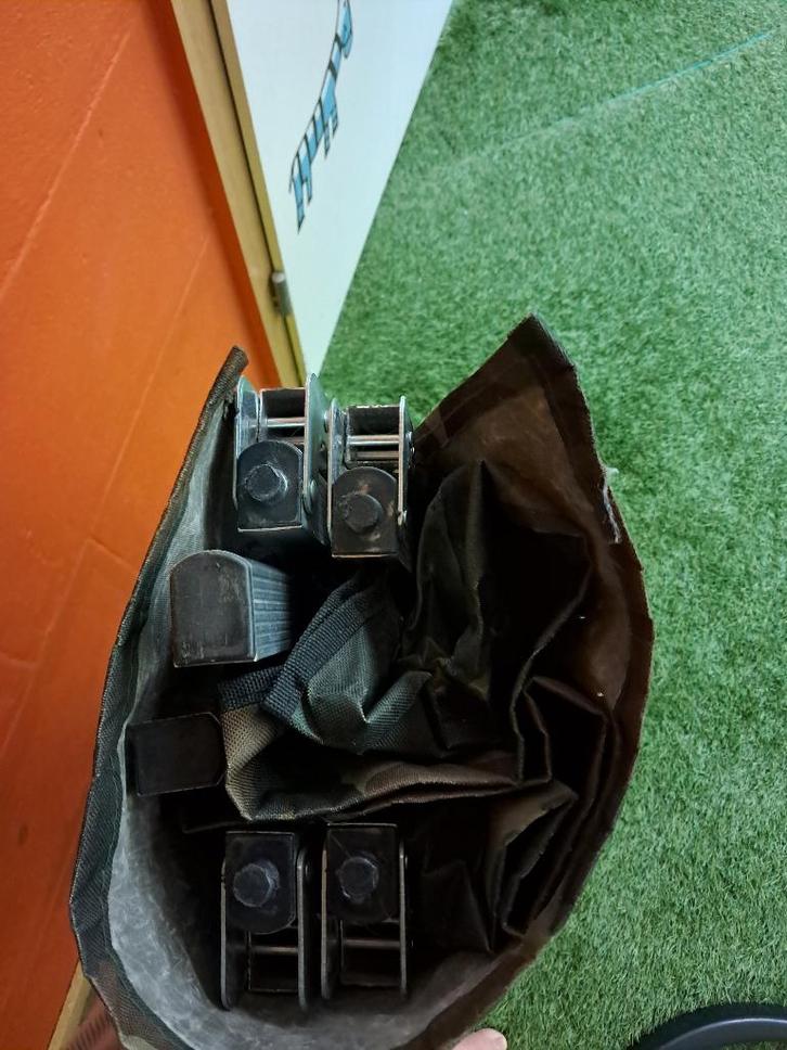 Veldbed met legermotief, Caravans en Kamperen, Kampeermeubelen, Gebruikt, Overige, Ophalen