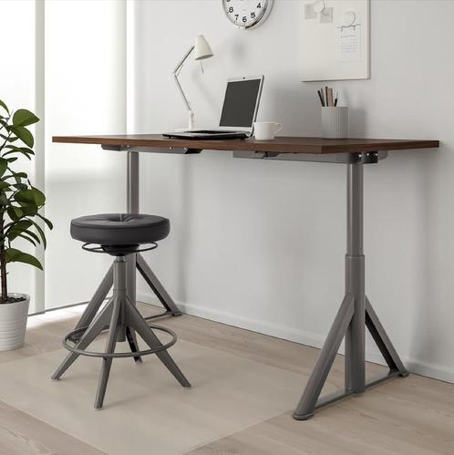 IKEA IDÅSEN Zit-Sta Bureau – Topconditie!, Huis en Inrichting, Bureaus, Zo goed als nieuw, Bureau, Elektrisch, In hoogte verstelbaar