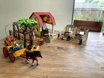Lot playmobil thema paarden voor 40 euro  beschikbaar voor biedingen