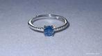 Verstelbare sterling zilveren ring met blauwe saffier, Nieuw, Blauw, Met edelsteen, Ophalen of Verzenden