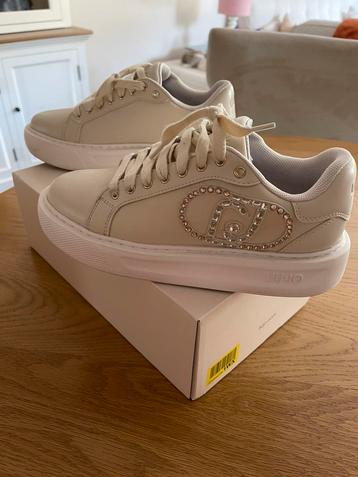 Liu Jo Sneakers beschikbaar voor biedingen