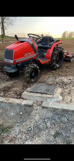 Mini-tracteur Tuinen Leuckx et outils avec chauffeur à louer, Articles professionnels, Agriculture | Tracteurs, Autres marques