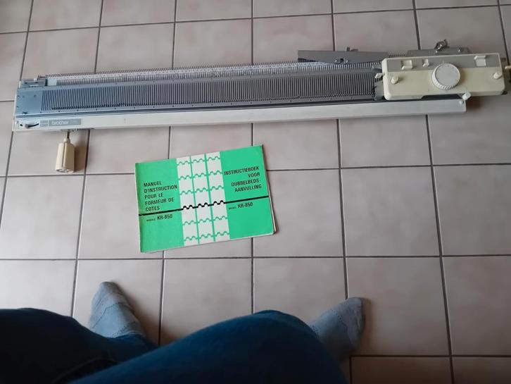 Breimachines brother  kr 850, Hobby en Vrije tijd, Breien en Haken, Gebruikt, Breien, Machine, Ophalen