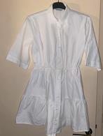 🔥 Stradivarius - maat M - Mooi, wit zomers kleedje, Kleding | Dames, Jurken, Ophalen of Verzenden, Zo goed als nieuw, Maat 38/40 (M)