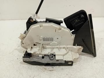 PORTIERVANGER CV ELEKTR. LINKS ACHTER Skoda Yeti (5LAC) beschikbaar voor biedingen