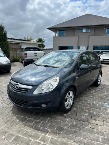 Opel corsa 1.0 benzine al gekeurd vv 102000km beschikbaar voor biedingen