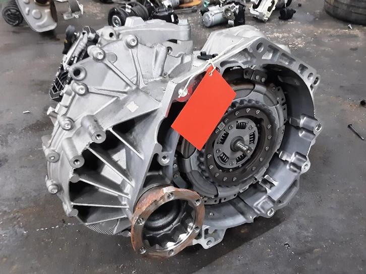 VERSNELLINGSBAK AUTOMAAT Volkswagen Polo VI (AW1) (URH), Auto-onderdelen, Transmissie en Toebehoren, Volkswagen, Gebruikt