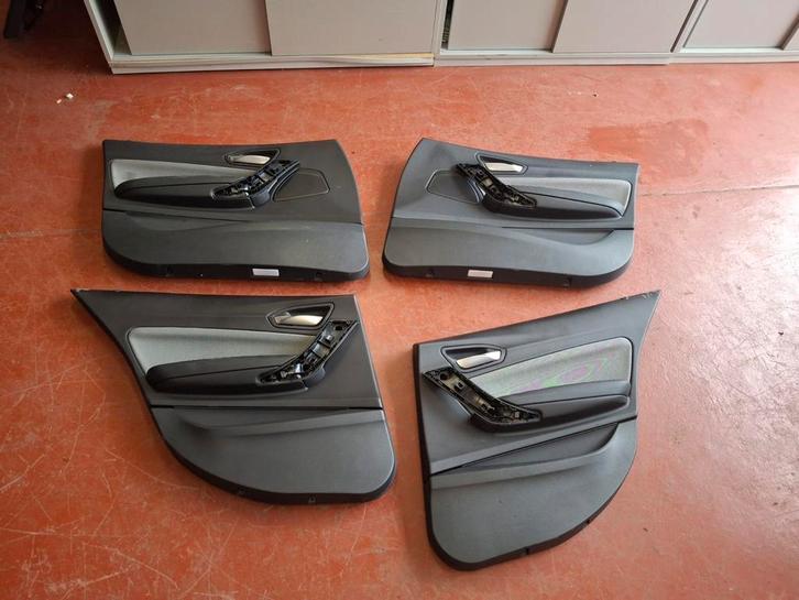 intérieur mi cuir mi tissus série 1 f20, Auto-onderdelen, Interieur en Bekleding, BMW, Gebruikt, Ophalen