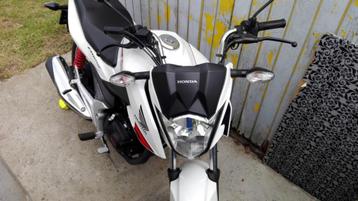 Honda cb125f beschikbaar voor biedingen