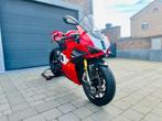 Ducati Panigale v4, 4 cylindres, 1103 cm³, Particulier, Super Sport