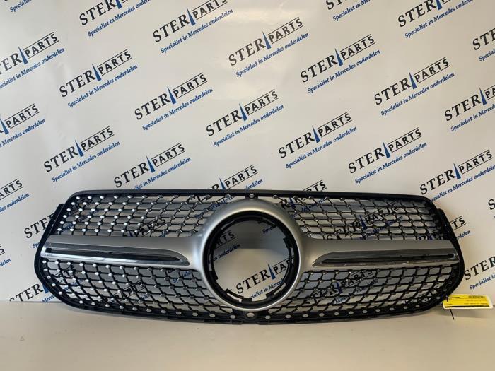 Grille van een Mercedes GLE (9982), Auto-onderdelen, Carrosserie, Mercedes-Benz, Gebruikt, 3 maanden garantie, Ophalen of Verzenden