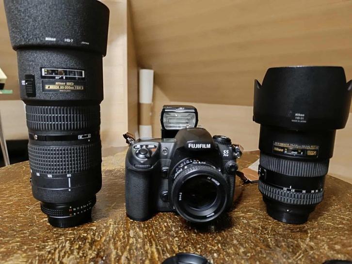 Fuji S5 pro + lenzen + flitser sb-700, Audio, Tv en Foto, Fotocamera's Digitaal, Gebruikt, Spiegelreflex, Fuji, Geen optische zoom