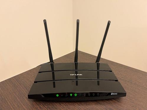 TP-Link TD-W9980 Modem/Gigabit Router - Wireless Acces point, Computers en Software, Routers en Modems, Zo goed als nieuw, Router met modem